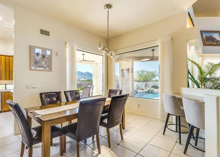 Oro Valley Airpark Estate W/ Pool & Mtn Views Holiday home