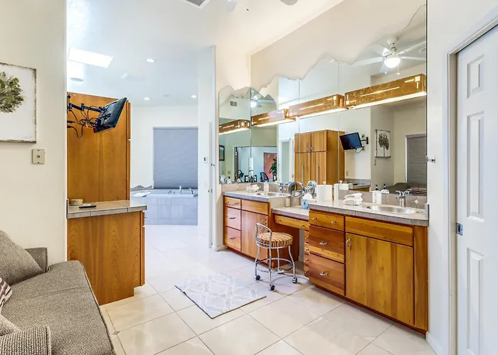 Oro Valley Airpark Estate W/ Pool & Mtn Views Holiday home Tucson