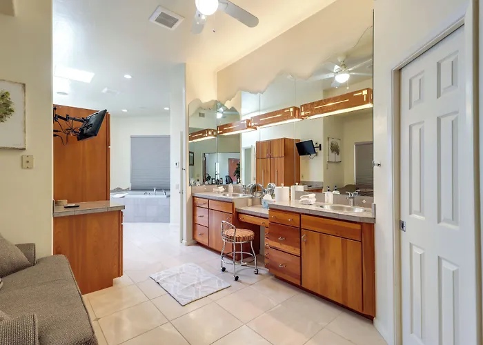 Oro Valley Airpark Estate W/ Pool & Mtn Views